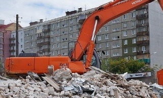 Вывоз строительного мусора с участка в Котельниках недорого от 1568 руб. | ИП Садыков В. Р.
